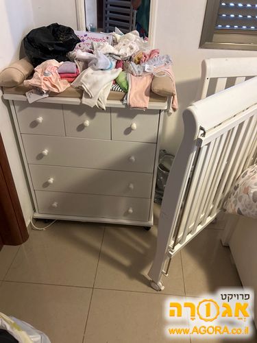 שידת החתלה