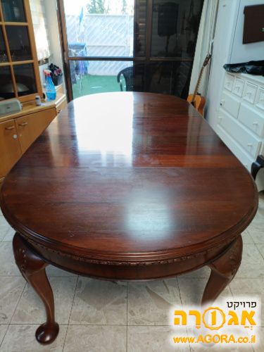 שולחן אוכל עתיק מצב טוב נפתח 6 כיסאות