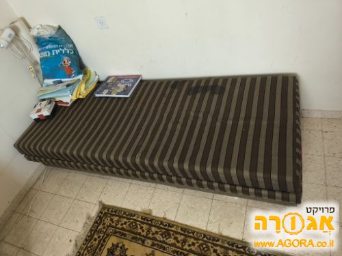מיטת נוער