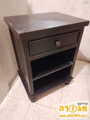 שידת עץ וינטאג'