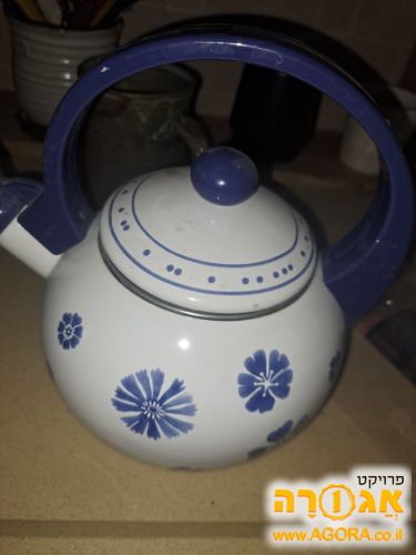 קומקום אמאיל
