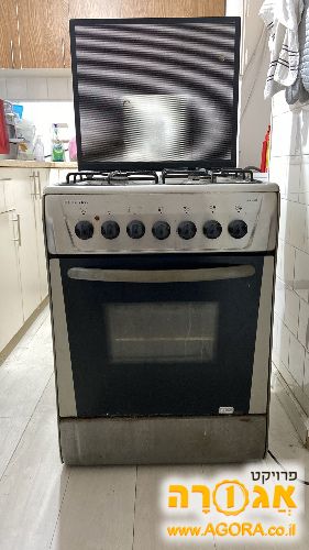 תנור עם כיריים