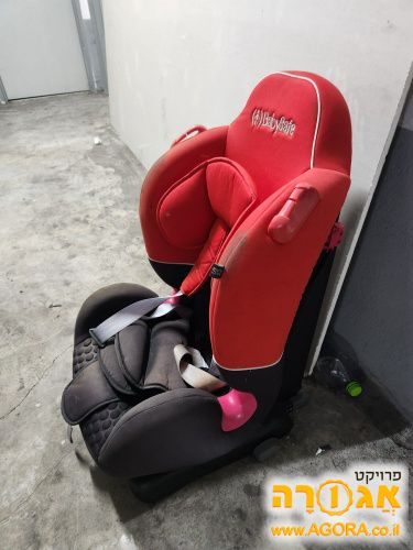 כסא תינוק לרכב