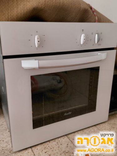 תנור אפיה וכיריים גז