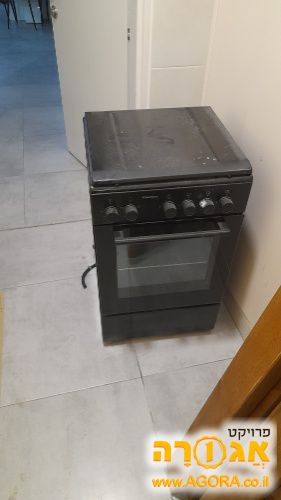 תנור עם גז