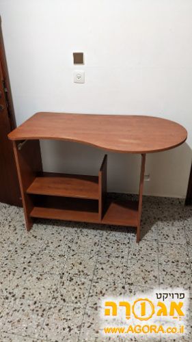 שולחן מחשב