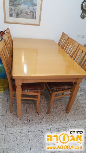 שולחן אוכל ו 6 כיסאות