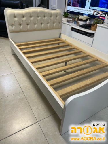בסיס מיטה 1.20