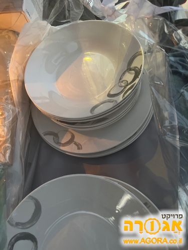 סט צלחות שלם חדש
