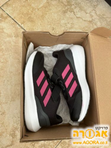 נעליים