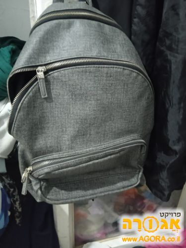 תיק גב לנערה