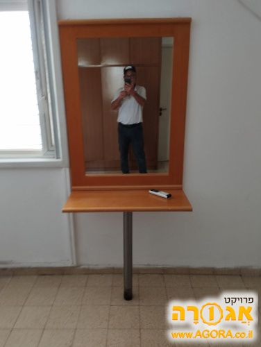מראה לחדר שינה