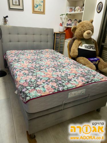 מיטה וחצי חשמלית