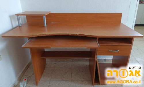 שולחן מחשב/ פינת עבודה