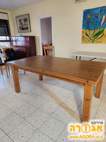 שולחן עץ מלא