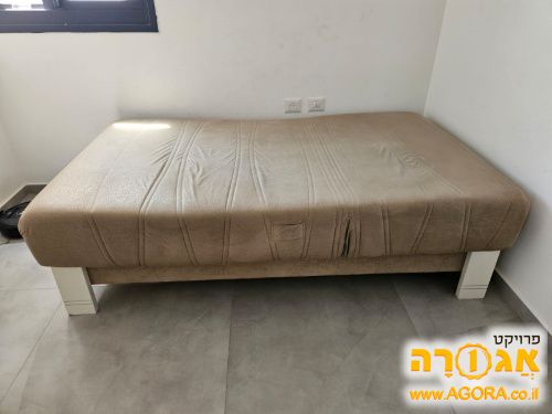 מיטת נוער
