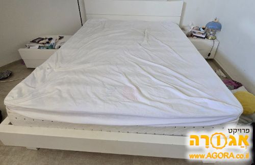 מיטה מתכווננת ללא מזרנים