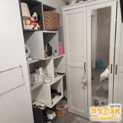 ארון בגדים