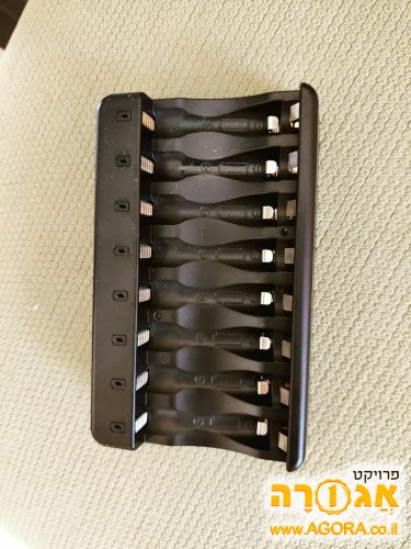 מטען סוללות AA/AAA