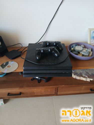 פלייסטיישן 4