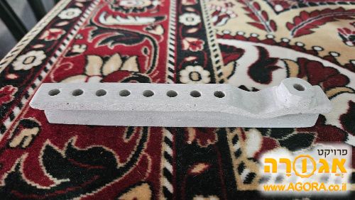חנוכיה יפה מיוחדת מאבן