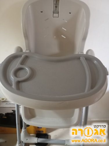 כסא אוכל לתינוק