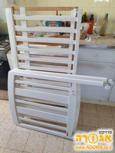 מיטת תינוק