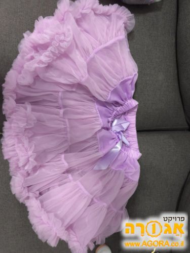 חולצות לבנות