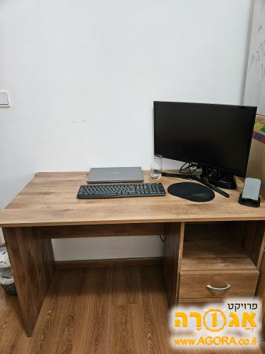 ספריה עם מגירות במצב מעולה