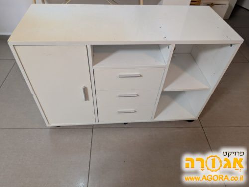 שולחן