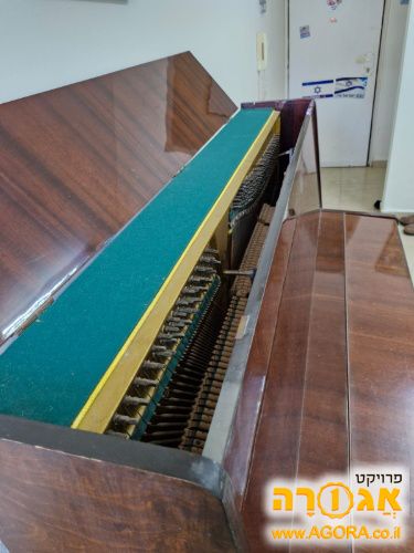פסנתר טברצ'ה