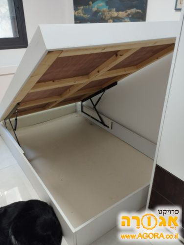 מיטת נוער