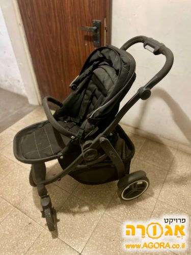 עגלה שחורה - טיולון + אמבטיה
