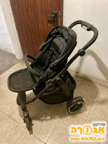 עגלה שחורה - טיולון + אמבטיה