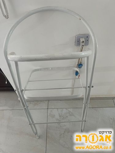 מעמד לאמבטיית תינוק
