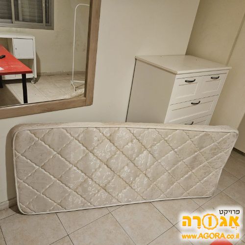 שני מזרוני יחיד