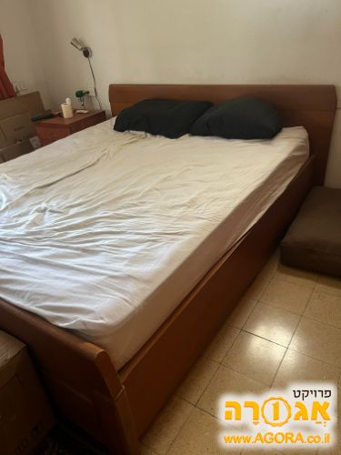 מיטה ומזרון