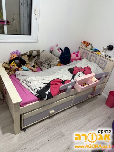 מיטה לילדים מעצמלא