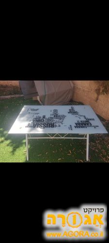 שולחן עבודה קל ונוח במצב טוב