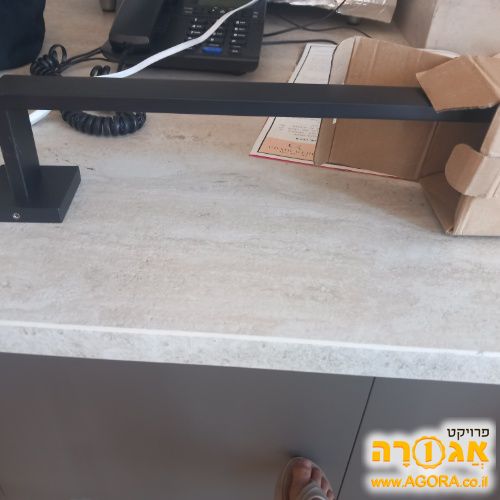 מוטות לתליית מגבות