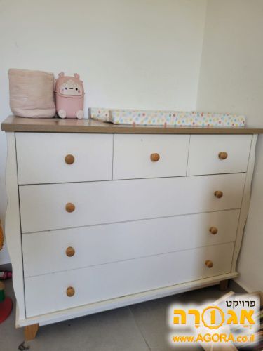 שידת החתלה