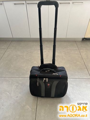 תיק מחשב על גלגלים