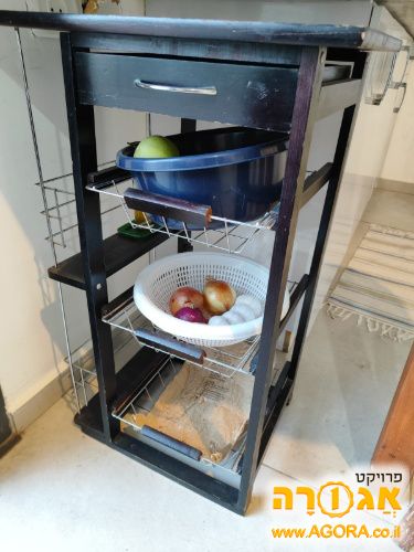 עגלת מטבח נייחת מאד נוחה