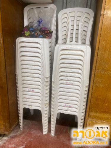כסאות