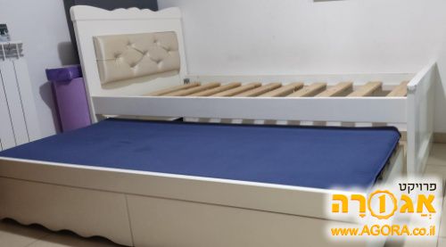 מיטת ילדים+ מיטת חבר
