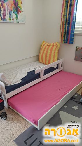 מיטת חבר+ 2 מזרונים+קרש בטחון