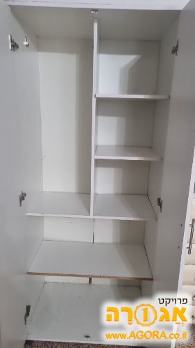ארון בגדים