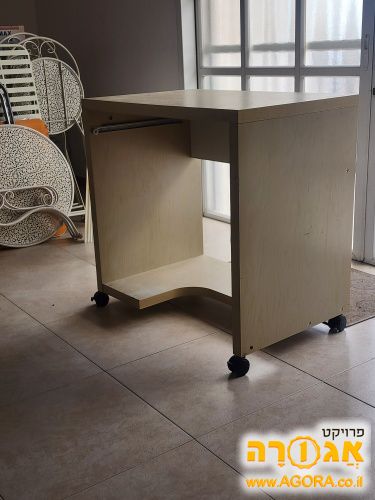 שולחן מחשב