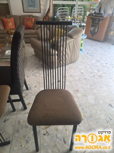 כיסאות