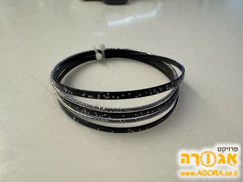 צמידים חדשים לילדה